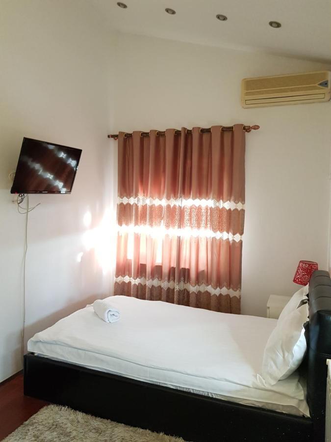 2Bedrooms Mega Mall Monza National.Arena Boekarest Buitenkant foto